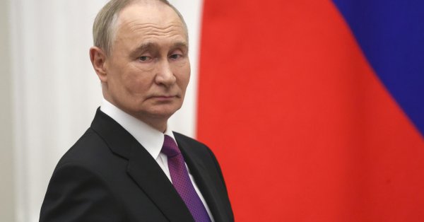 Рекорд среди российских лидеров: Путин назначил на госдолжности 24 своих родственников