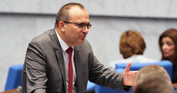 Мартин Димитров: Можно было найти более подходящую кандидатуру, чем Спецов
