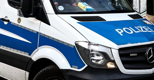 В Германии расследуют появление свастик, нарисованных человеческой кровью