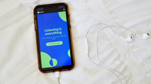 Только 5% болгар используют платформы потоковой передачи музыки