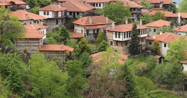 Большой интерес вызывают дома до 30 км от Софии с быстрым доступом к городу.