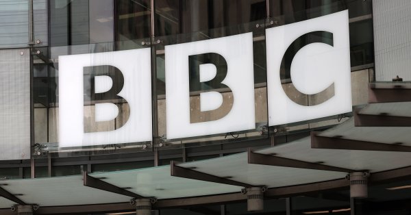 BBC извинилась перед Трампом за материал с выдержками из его речи