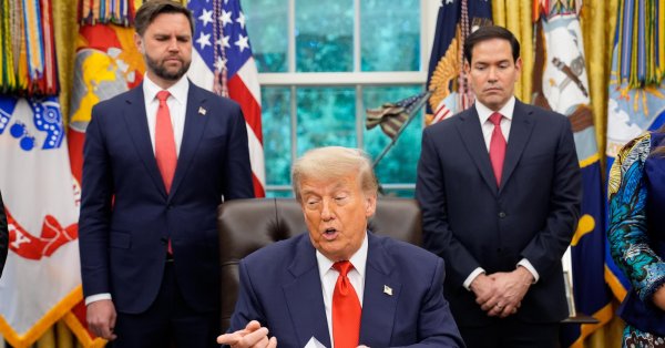 Вэнс или Рубио? Мы видим первые признаки борьбы за смену Трампа