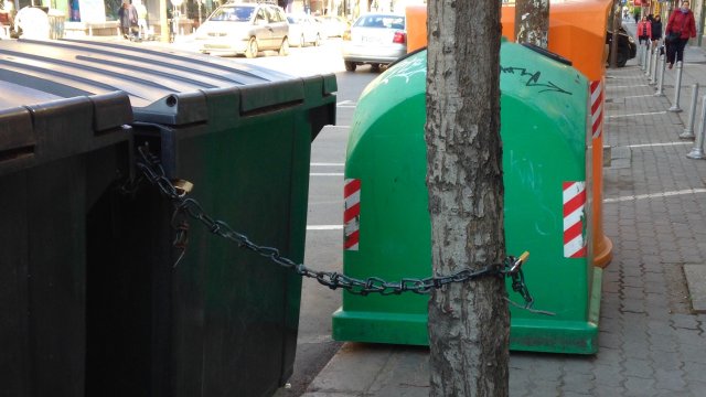 «Экобулпак» прекращает сбор мусора из цветных контейнеров в 16 районах Софии
