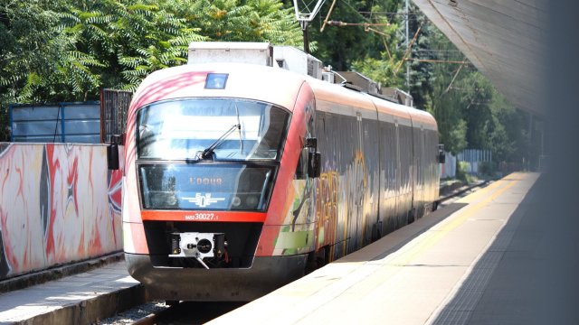 Гроздан Караджов: Подрядчики на три позиции по пассажирским железнодорожным перевозкам ясны