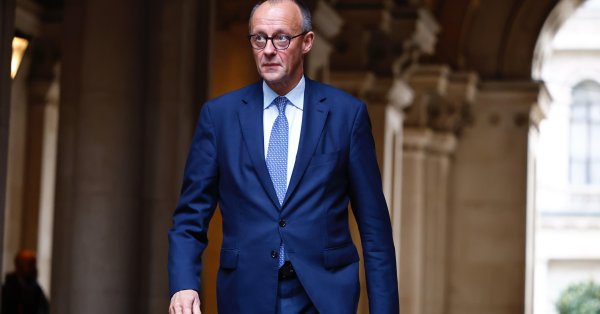 Мерц: Европа должна стать менее зависимой от США