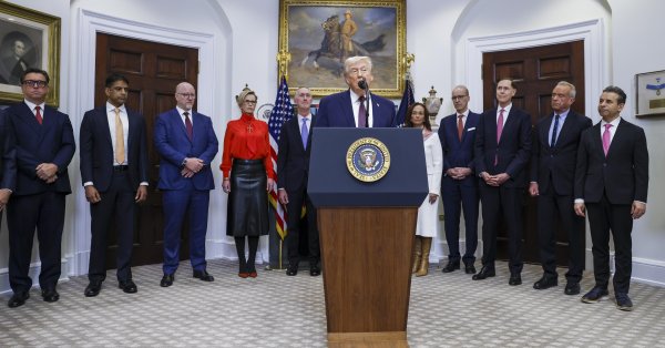 Трамп нападает на Мадуро: для него было бы разумнее уйти