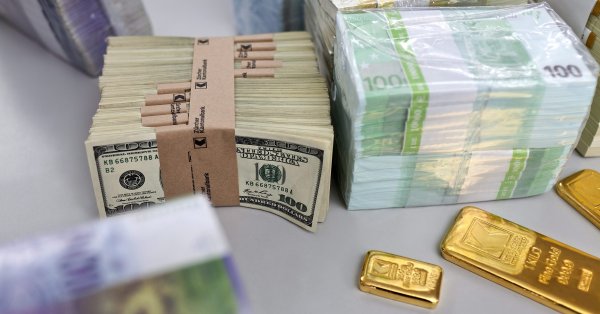 Миллиардеры мира владеют рекордными 15,8 триллионами долларов