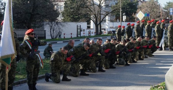22 года со дня теракта в Кербеле: В Русе и Карлово почтили память погибших