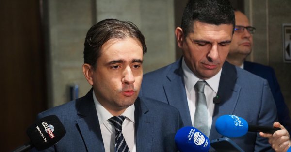 ДБ вносят изменения в закон об НСО, хотят запретить защиту депутатов