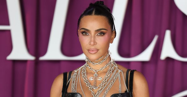 У Ким Кардашьян низкая мозговая активность из-за аневризмы