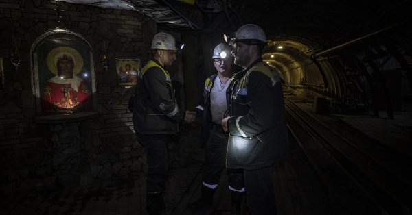 От повара до снайпера: украинки борются за равноправие в армии