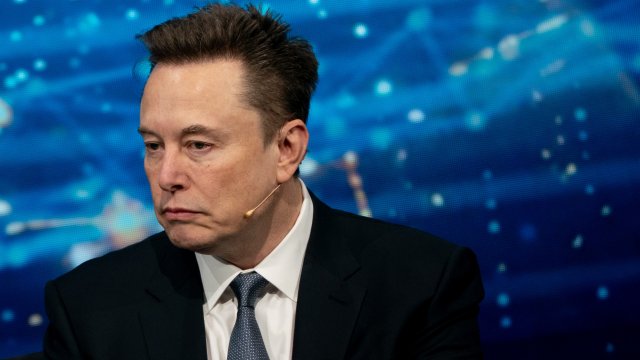 Масштабное IPO SpaceX может сделать Илона Маска почти триллионером