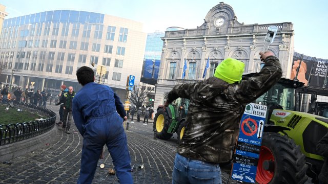 Европа спотыкается в попытке обойти мировой порядок Трампа