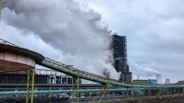 Thyssenkrupp ожидает годовых убытков из-за слабого автосектора и высоких затрат