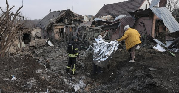 Зеленский: В результате нападения России погибли три человека, в том числе четырехлетний ребенок