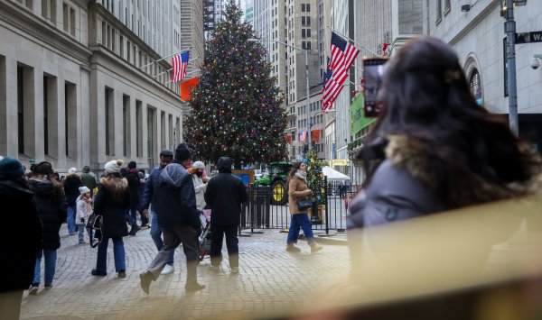 Трейдеры опционов готовятся к нестабильной торговле акциями после решения ФРС