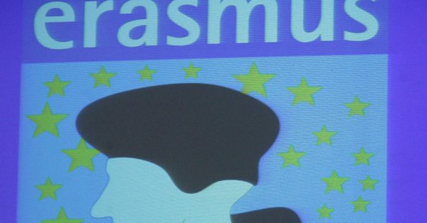 Великобритания снова присоединится к Erasmus