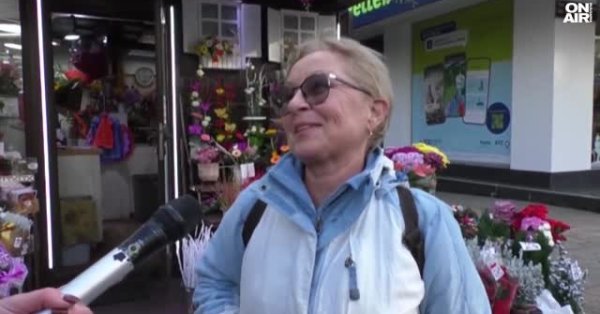 Последние выходные перед Рождеством: Сколько болгарин тратит на подарки?