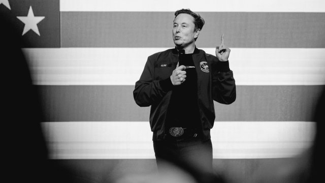 Богатейшие люди мира прибавили рекордные 2,2 трлн. долларов в этом году