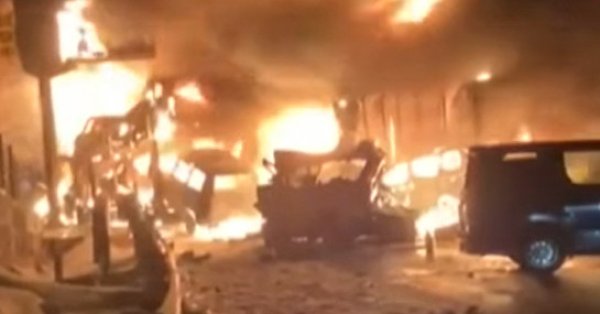 В Японии произошла цепная авария с участием более 50 автомобилей, одна женщина погибла