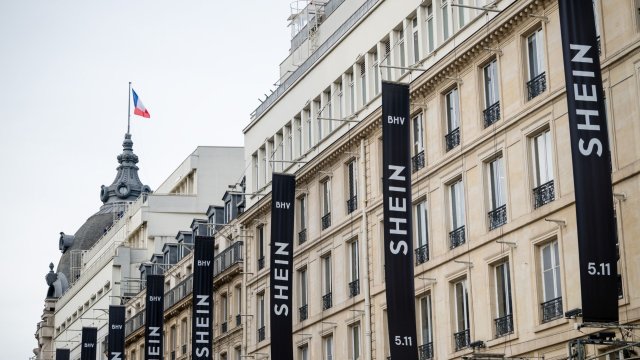 Парижский суд отклонил просьбу французского правительства об отстранении Шеина