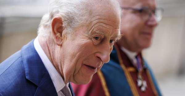 Король Карл III призвал сообщества объединиться во все более разделенном мире