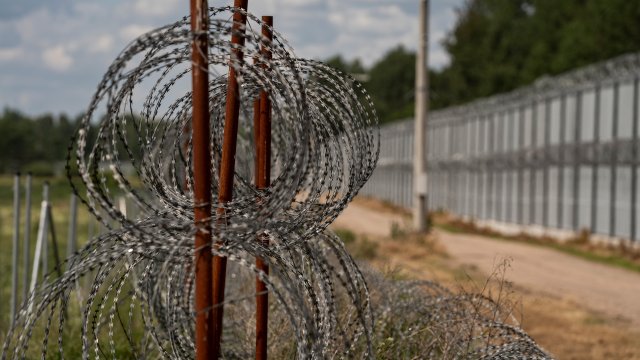 ЕС ужесточает санкции в отношении Беларуси, поскольку США пытаются приободрить Минск