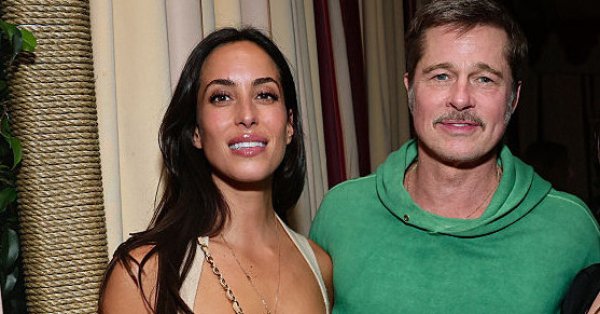 Ему в 62, ей в 33 – Брэд Питт и Инес вместе отметили дни рождения