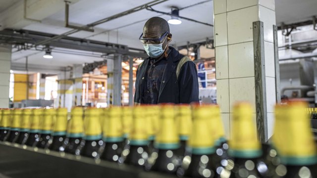 Diageo продает часть своего африканского бизнеса японской Asahi