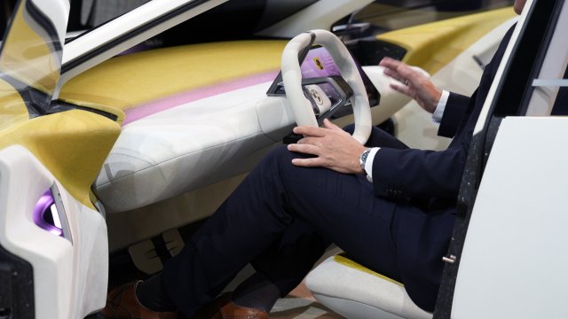 Победители и проигравшие при внедрении электромобилей в Европе в 2025 году.