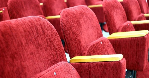 Забастовка актеров привела к закрытию большинства театров Греции