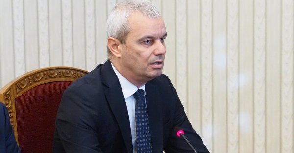 Костадинов: Детей должно рождаться больше, семей должно быть больше