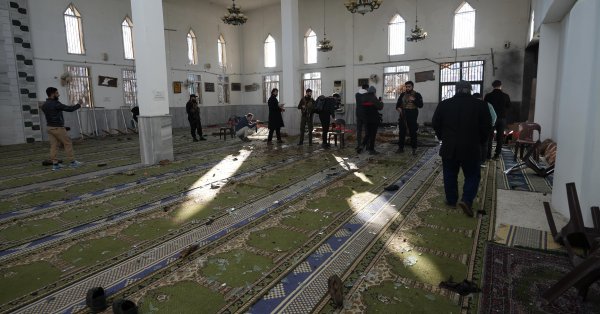 Суннитская группировка взяла на себя ответственность за нападение на сирийскую мечеть