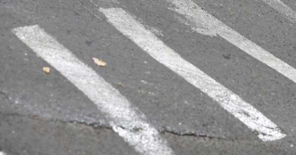 Женщина погибла после того, как ее сбила машина на пешеходной дорожке в Момина Клисура.