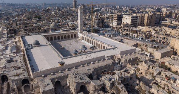 В Сирии взорвали мечеть, погибли как минимум три человека