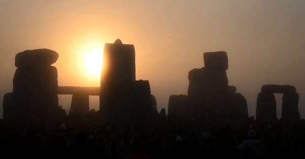 Воскресенье станет самым коротким днем ​​в году в Северном полушарии