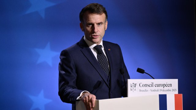 Франция построит новый авианосец вместо «Шарля де Голля»