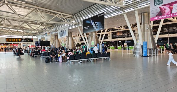 Болгары, покидающие Германию: в Болгарии у меня осталось больше денег