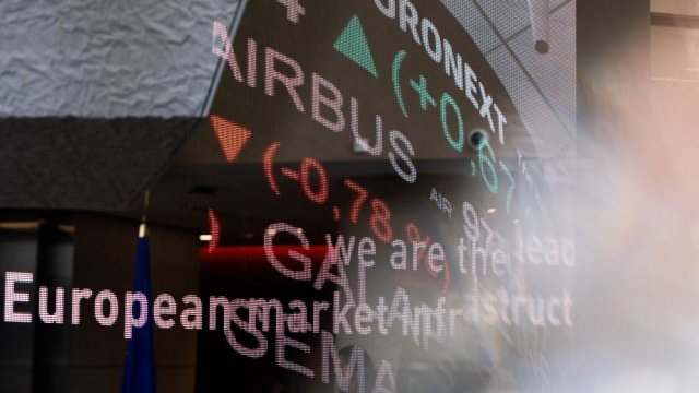 Спад оборонных компаний оказал давление на европейские рынки