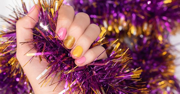 Тренды маникюра на Новый год