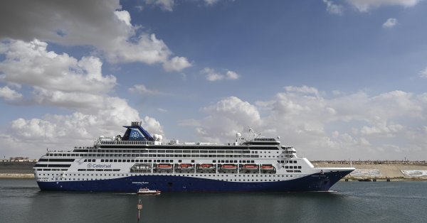 Итальянка погибла при столкновении круизного лайнера в Египте