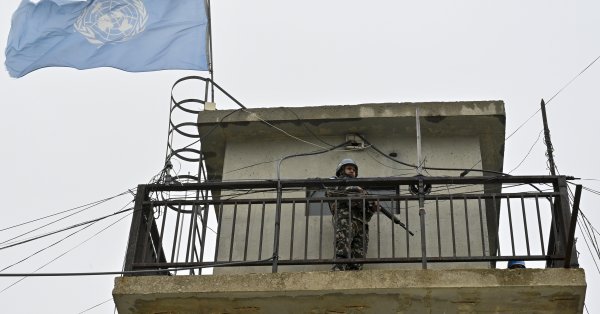 На юге Ливана обстрелян миротворческий патруль ООН