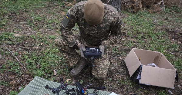 Дроны-перехватчики в Украине, но пулеметы остаются ключевым фактором на поле боя