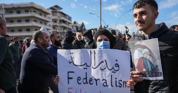 Три человека погибли в ходе протестов в Сирии