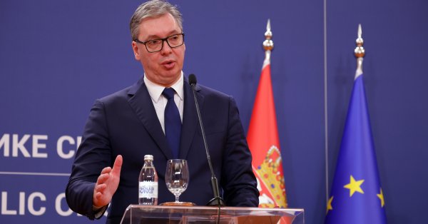 Вучич принял условия протеста, будут досрочные выборы