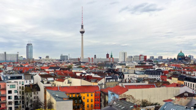 Выводы из фондов недвижимости Германии за 10 месяцев превысили весь 2024 год.