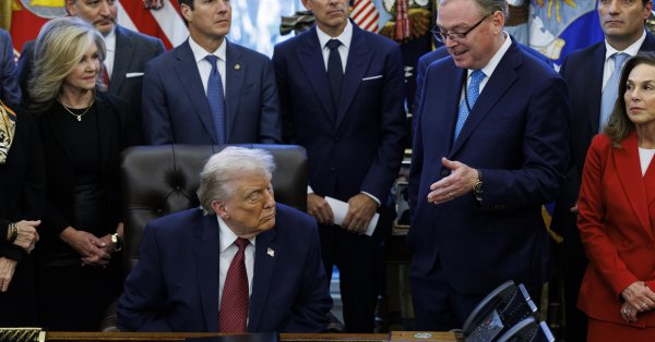 Администрация Трампа приказала ужесточить проверку претендентов на визу H-1B