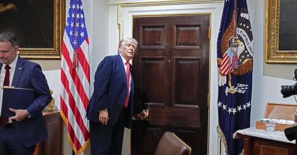 Трамп заключает выгодную сделку по наркотикам