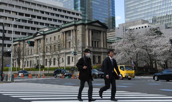 Рекордные сделки слияний и поглощений на сумму $350 млрд вселяют оптимизм в отношении будущего Японии